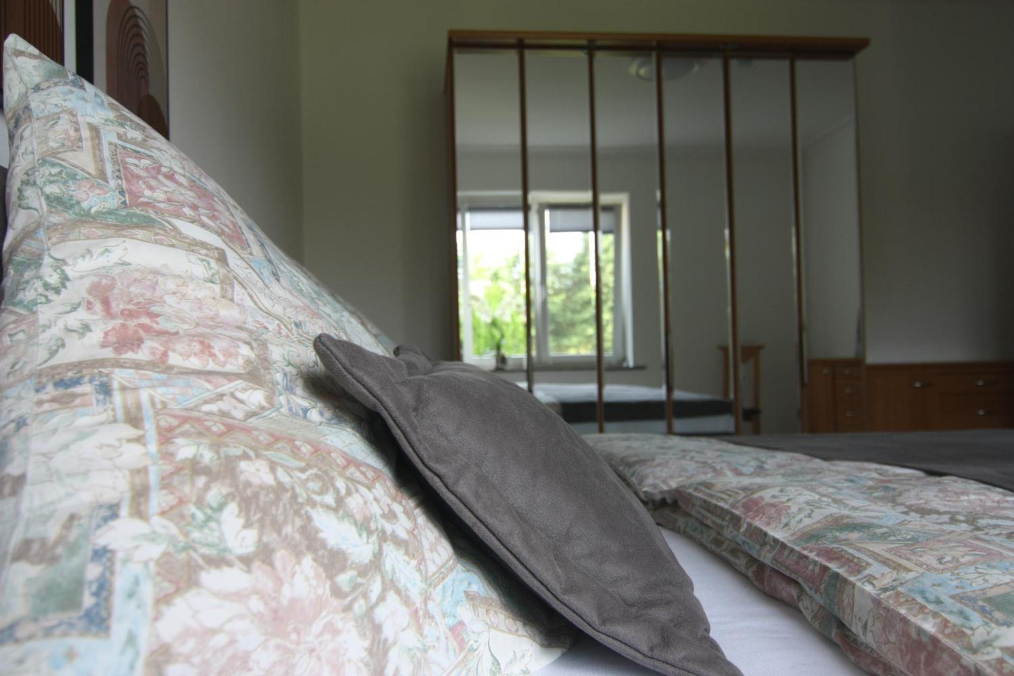 Wohnung In Stadtvilla, Dessau-Ziebigk Buitenkant foto